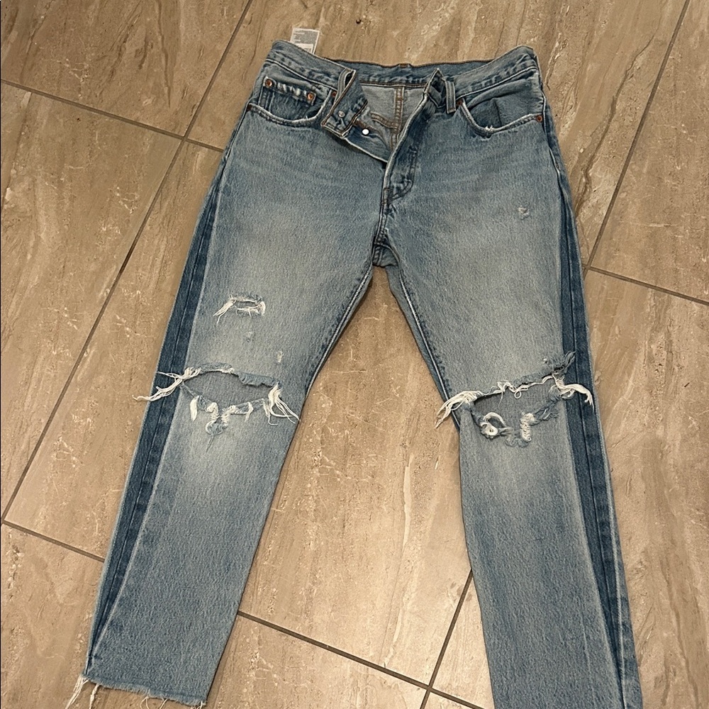 Levi’s distress jeans